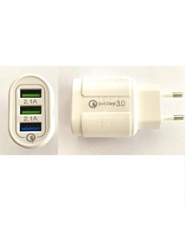 Adaptador de carregamento 230V 3A Branco com 3 portas USB